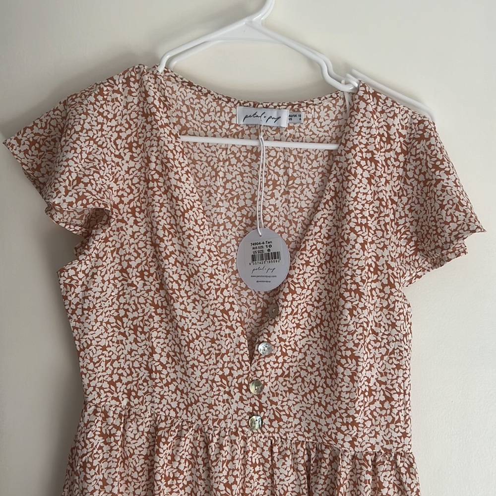 NWT Petal and Pup dress. NEVER WORN! - Picture 3 of 4